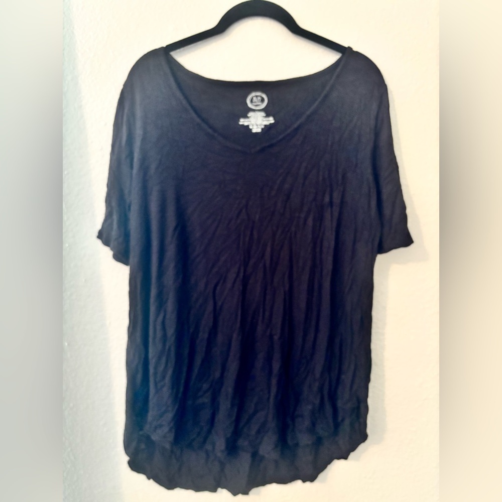 Maurices Black V-Neck Tee Large
